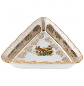 Салатник 13 см треугольный  Royal Czech Porcelain "Офелия /Охота бежевая" / 203499